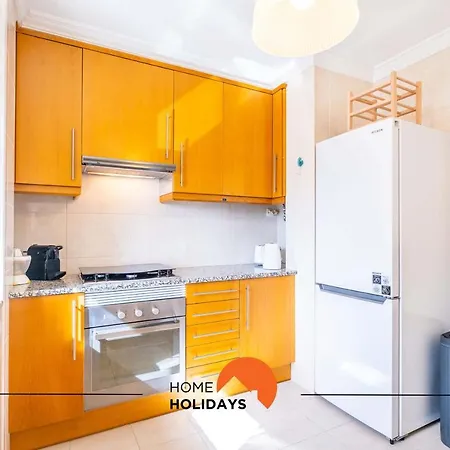 #115 Bernardo Flat By Holidays Albufeira